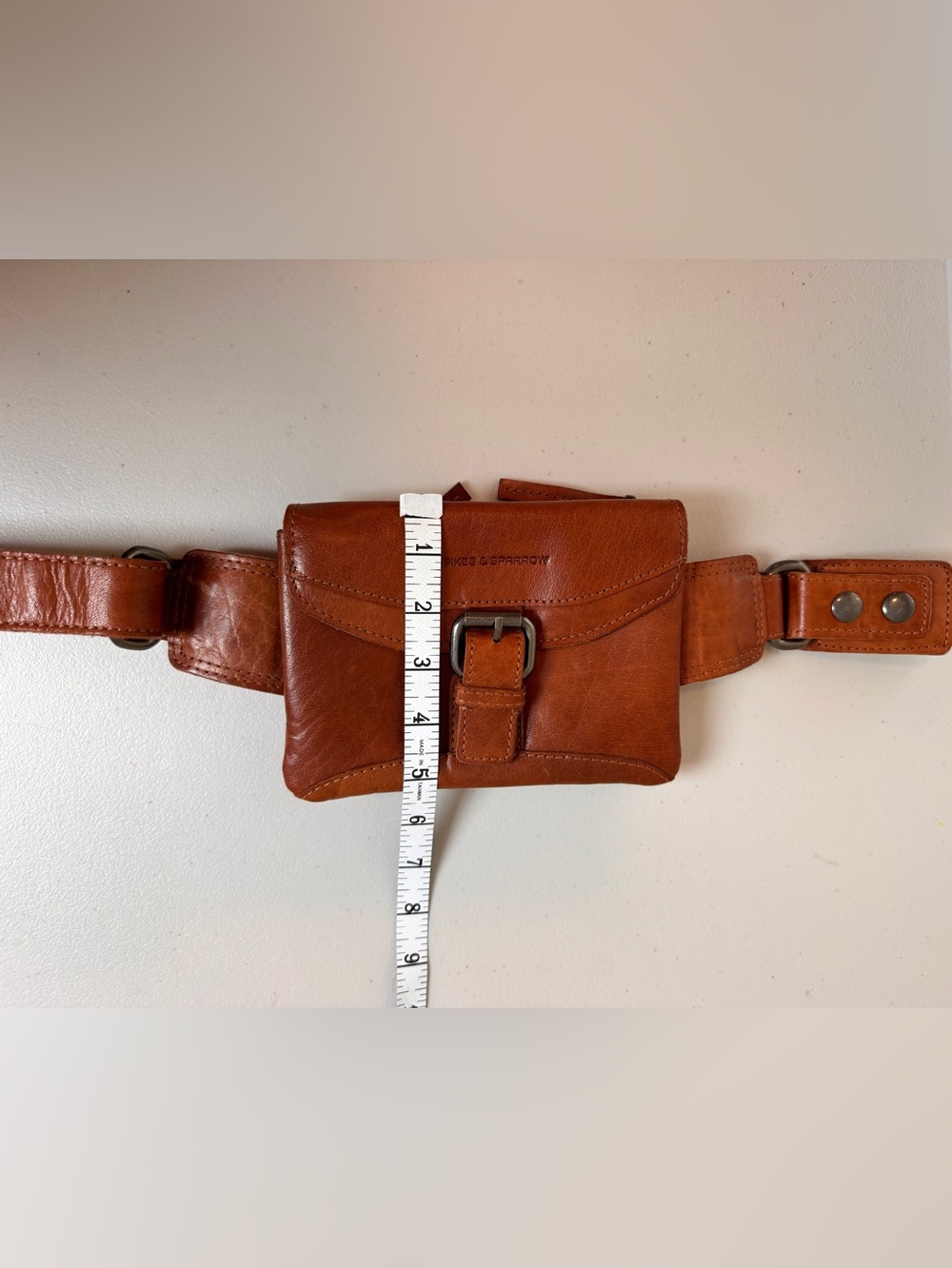 Spikes & Sparrow Brown Leather Belt Bag | Genuine Leather | Adjustable Waist Bag - Picture 4 of 16